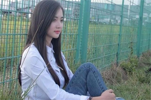 爱上海同城论坛：The coffee aroma of Night Shanghai： Enjoy a cup of rich and fragrant night coffee!